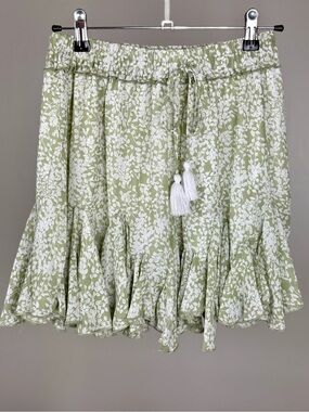 3/$30 Jessie and Sky Sage Floral Flowy Ruffle Skirt Size Small